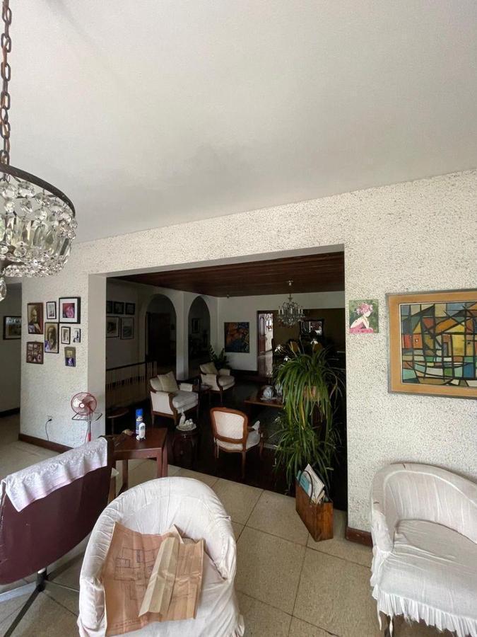 Casa Comercial Circunvalacion Sur con Doble Frente y Alta Proyección - Urdesa Central, Guayas — imagen 6