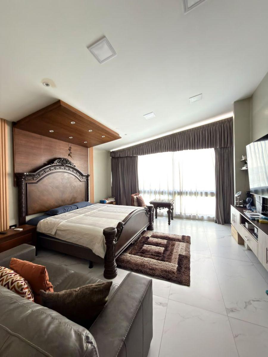 Vendo Casa Comercial en Manta con Excelente Ubicación, Manabí — imagen 9