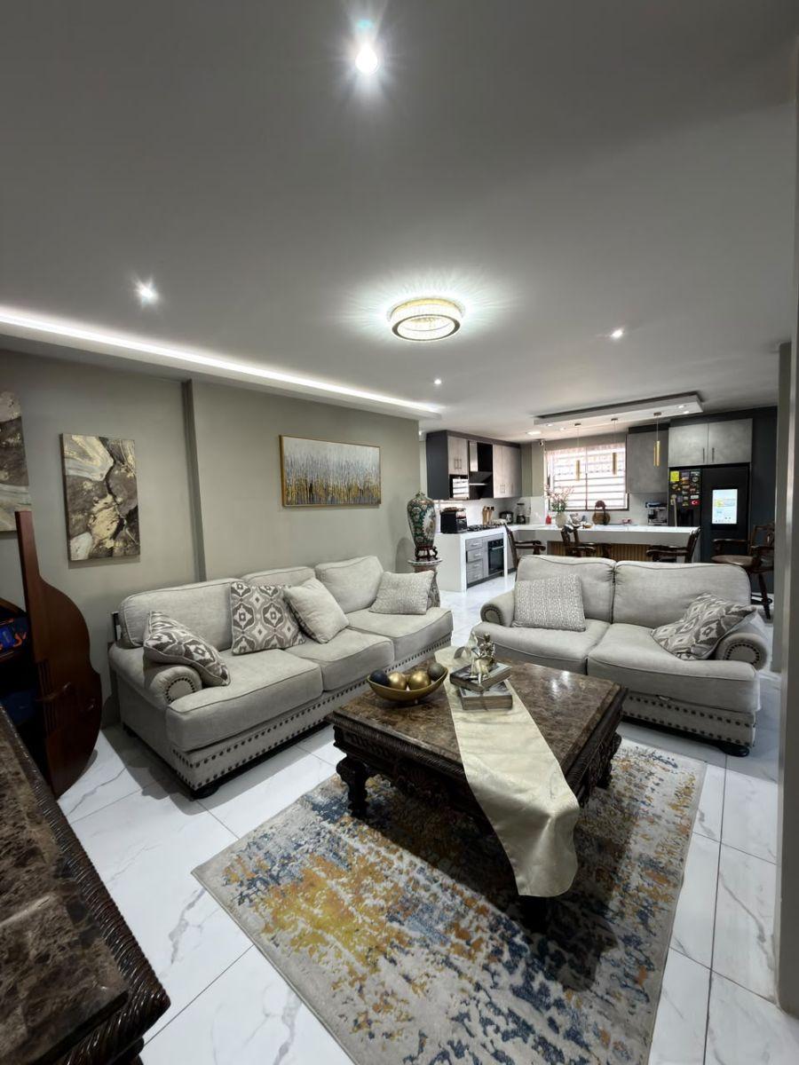 Vendo Casa Comercial en Manta con Excelente Ubicación, Manabí — imagen 7