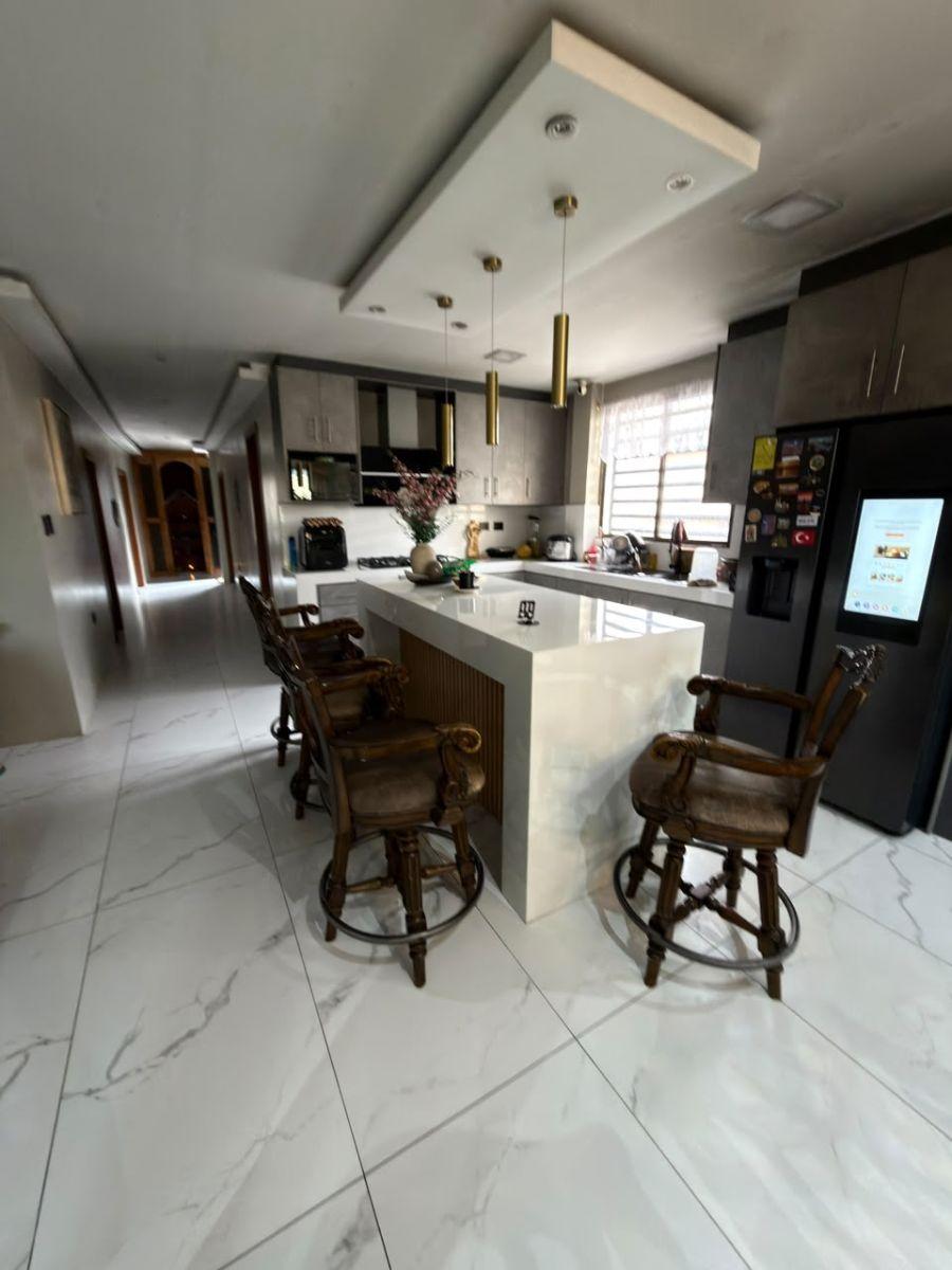 Vendo Casa Comercial en Manta con Excelente Ubicación, Manabí — imagen 6