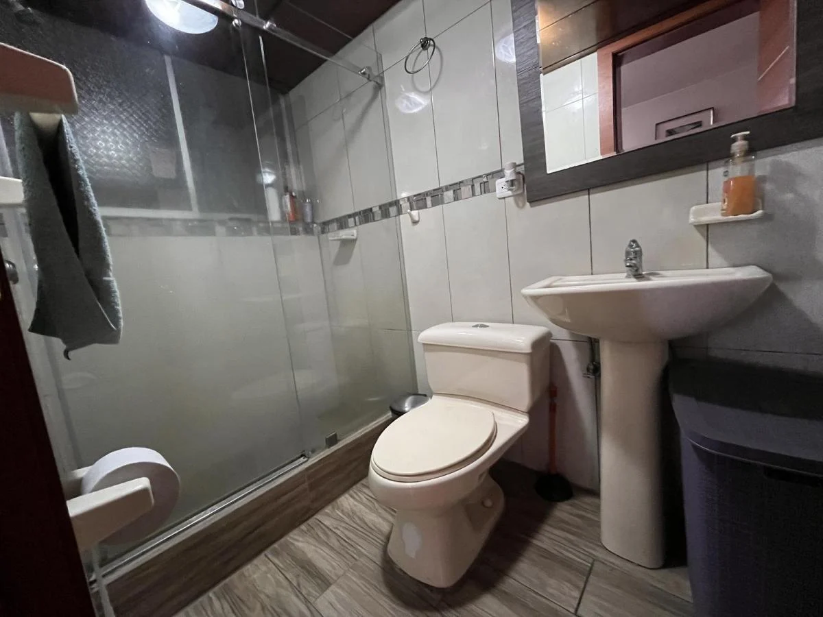 Departamento Remodelado de Venta en El Centro Norte de Quito — imagen 7