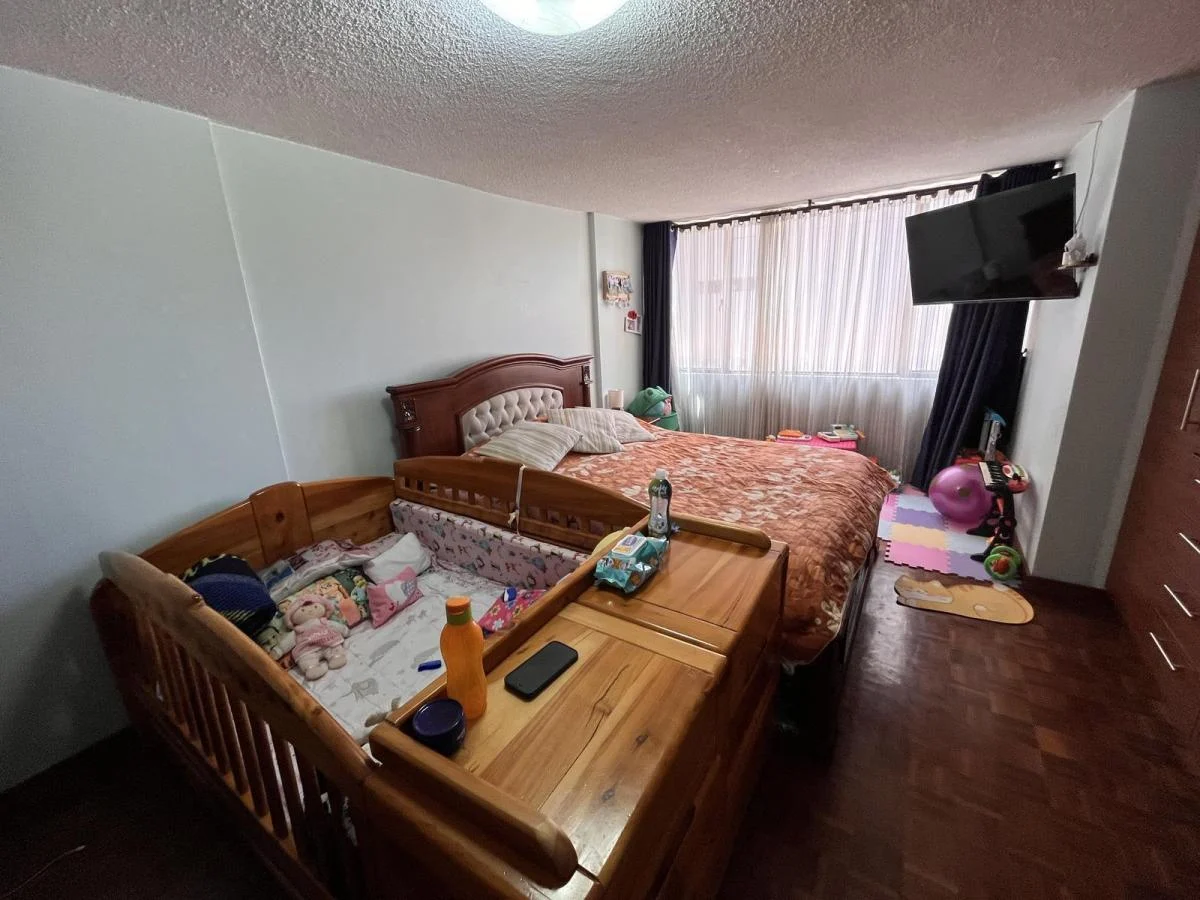 Departamento Remodelado de Venta en El Centro Norte de Quito — imagen 6