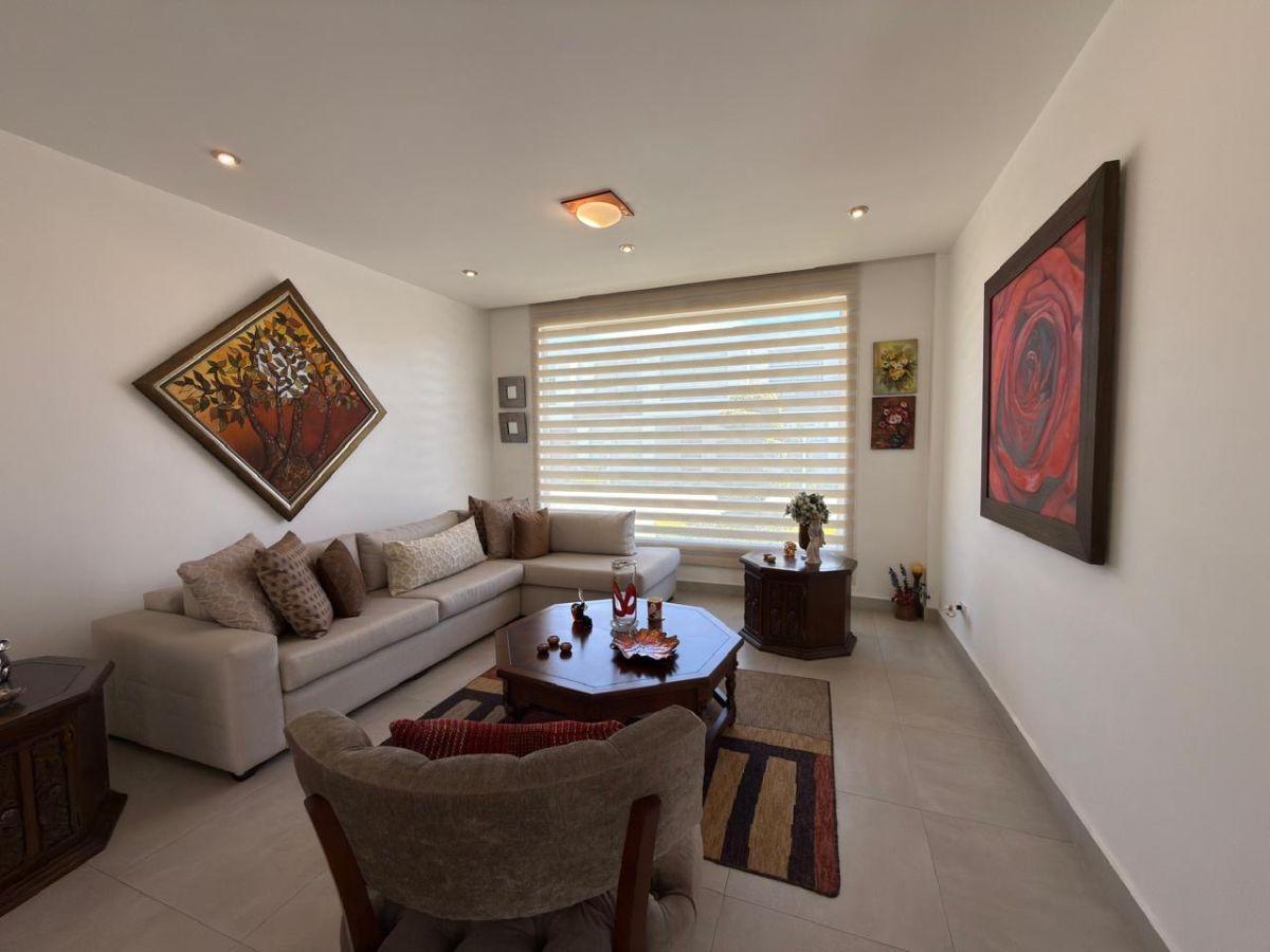 Casa de Venta, La Ceramica, Cerca a Supermaxi, Mega Kiwy, Mega Coral — imagen 10