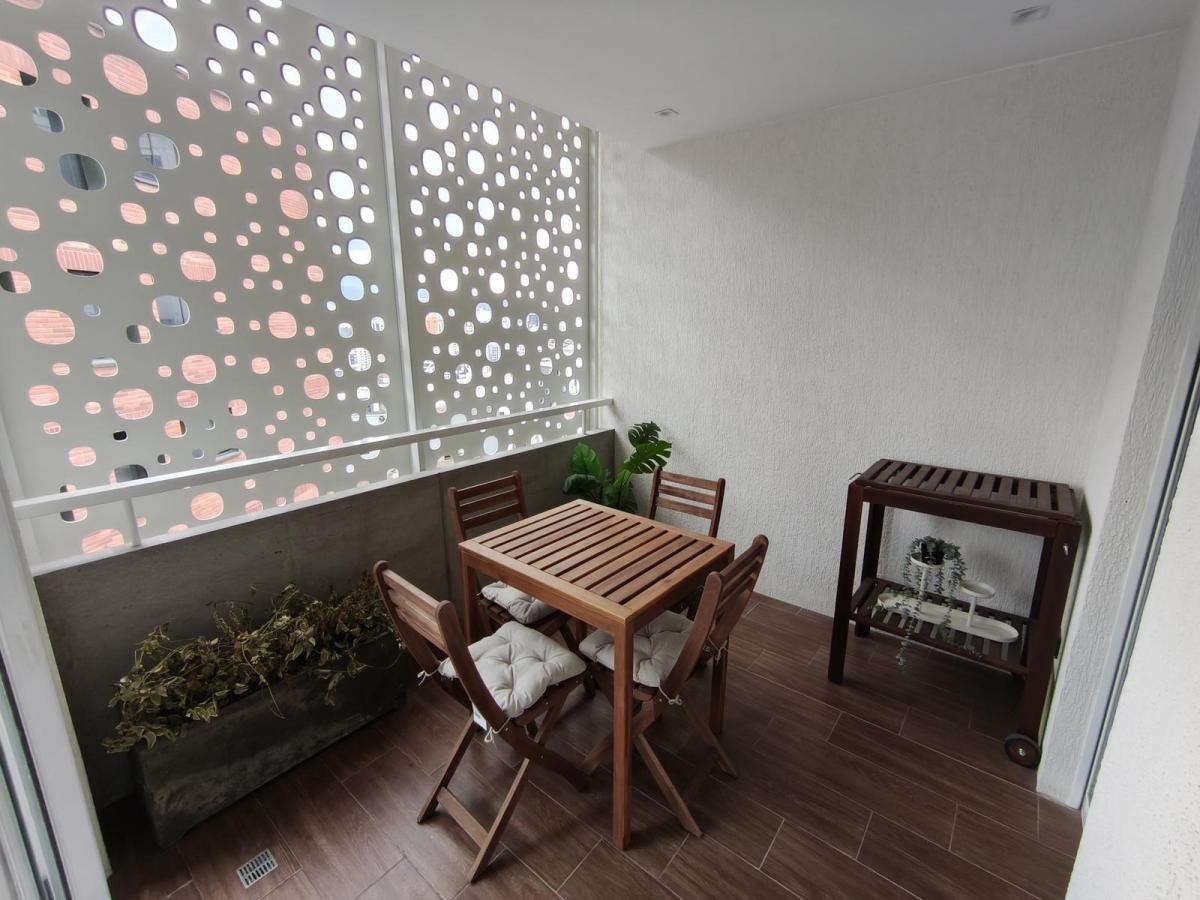 Scc. Venta Departamento con Balcón a Estrenar. 2 Dorm.. Piso 5 - Sector: González Suárez — imagen 7