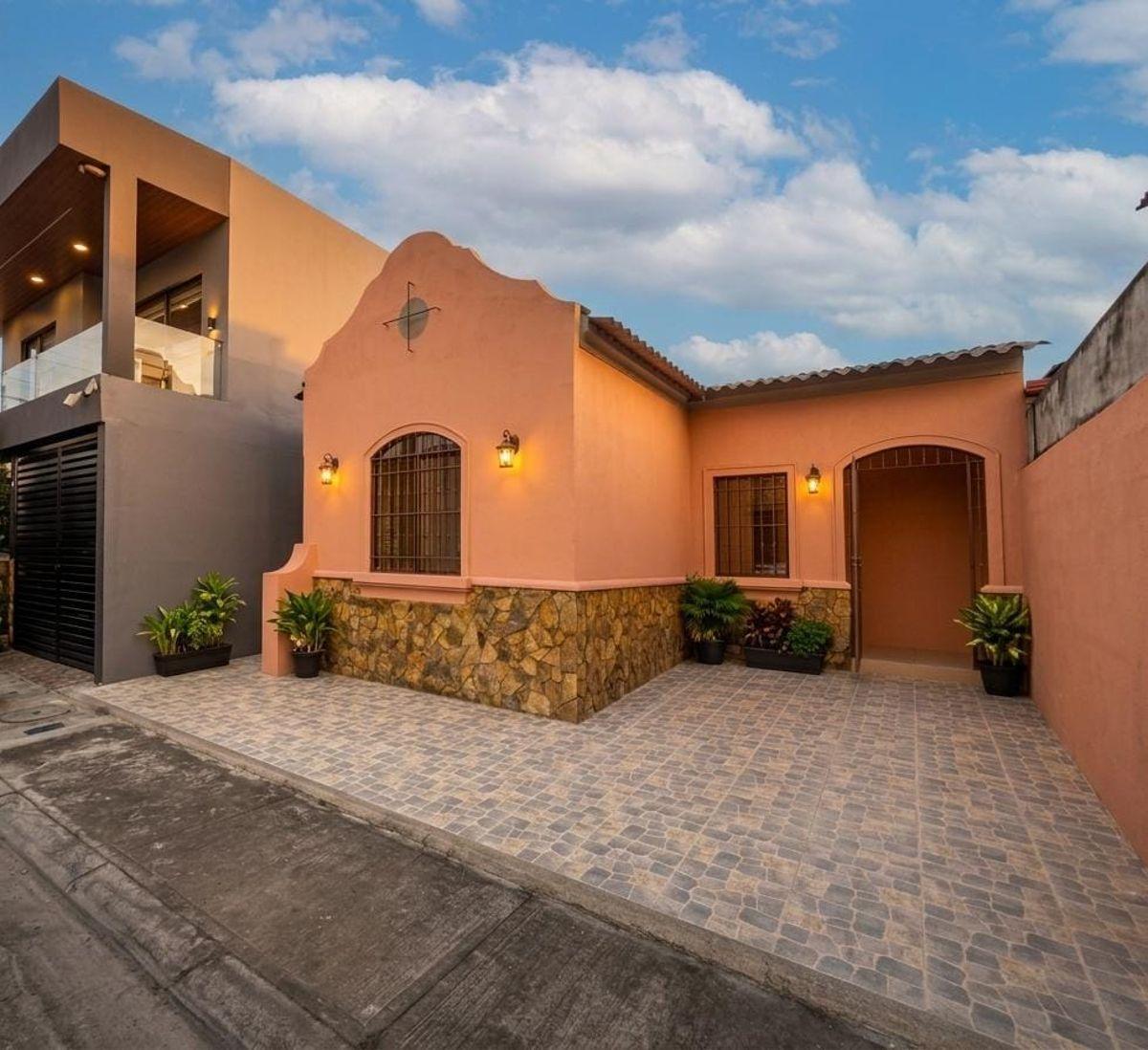 Casa en Venta Urbanizacion La Rioja Etapa Asturias Via a La Aurora, Guayas — imagen 10