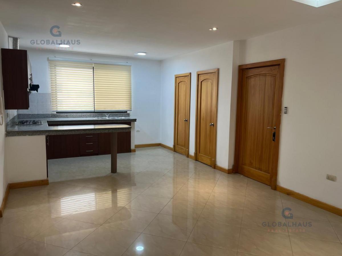 Departamento en Venta en Kennedy con 2 Habitaciones - Calefón Instalado. E. D. Guayas — imagen 6