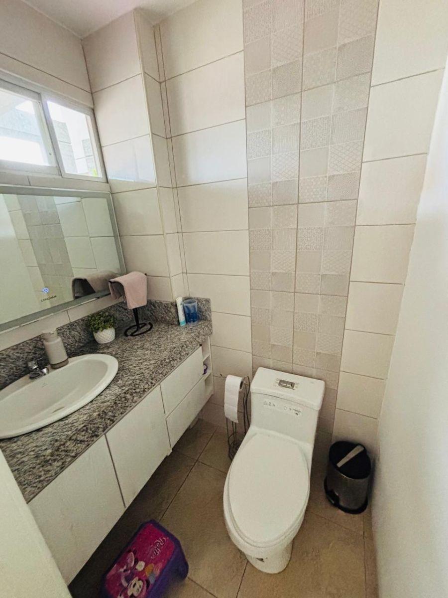 Venta de Casa Urbanización Casa Laguna Et Brisana - A. Maidana, Guayas — imagen 6