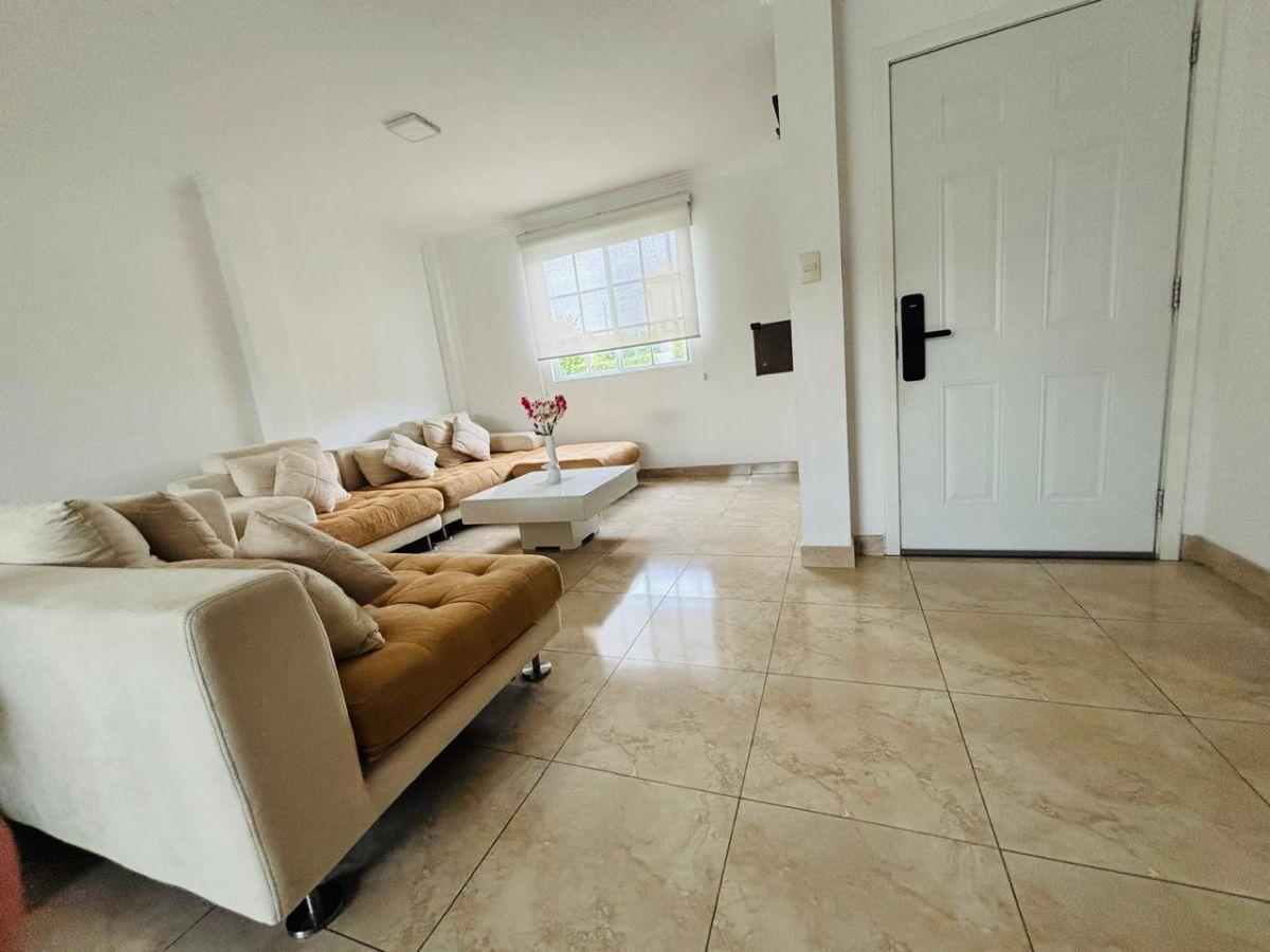 Venta de Casa Urbanización Casa Laguna Et Brisana - A. Maidana, Guayas — imagen 5