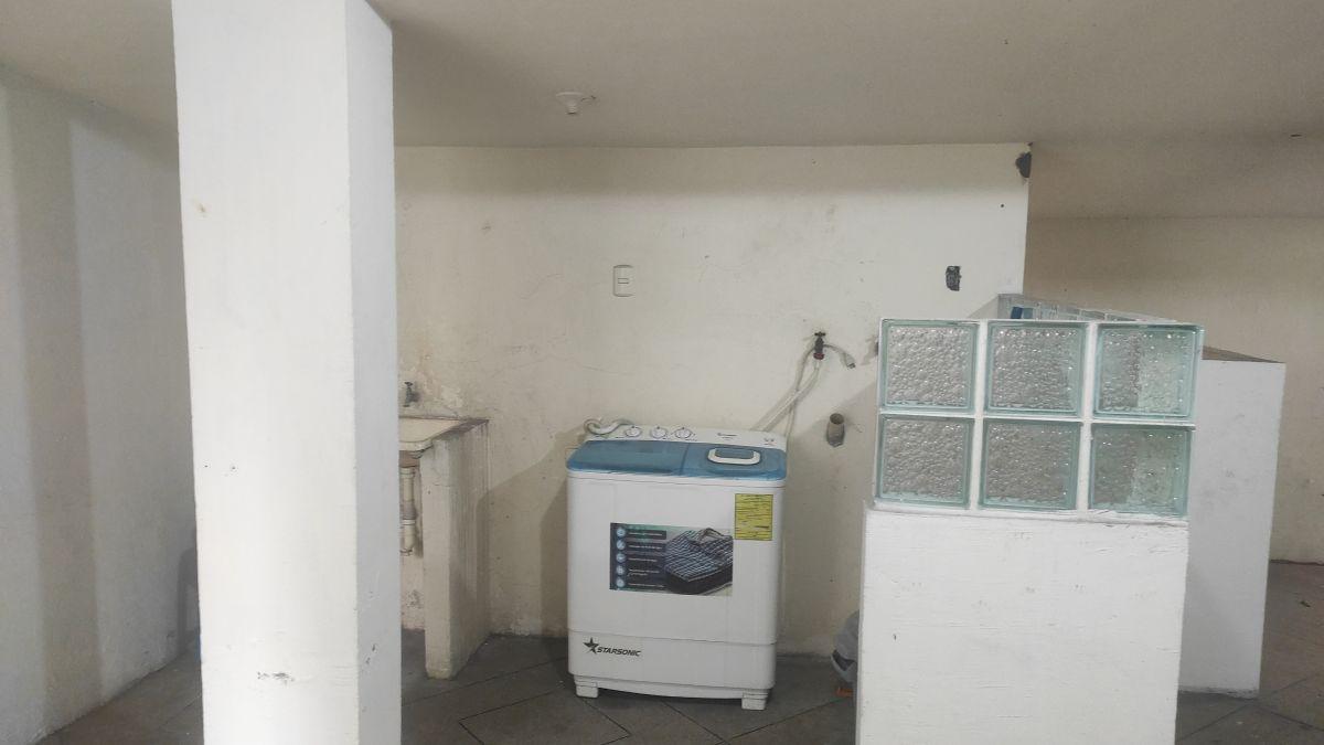 Está Propiedad Es Una Joya Inmobiliaria Auto - Sustentable. con Sus 390 m² de Construcción. Guayas — imagen 3