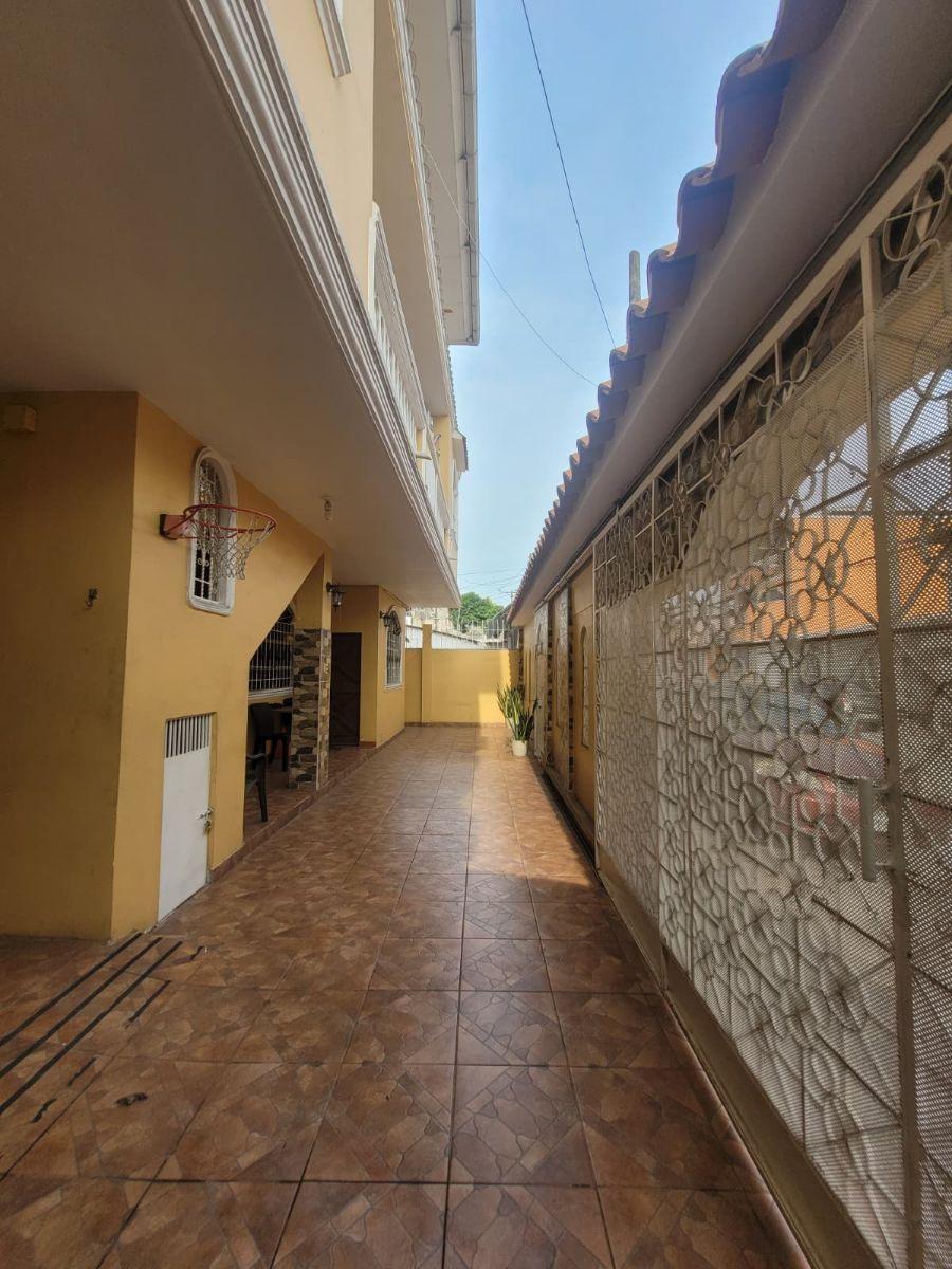 Casa Rentera en Venta – Ciudadela Guayacanes - Norte de Guayaquil, Guayas — imagen 9