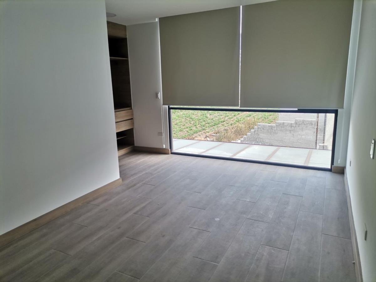 Br Cumbaya, Renta Suite 50 m con Linea Blanca — imagen 4