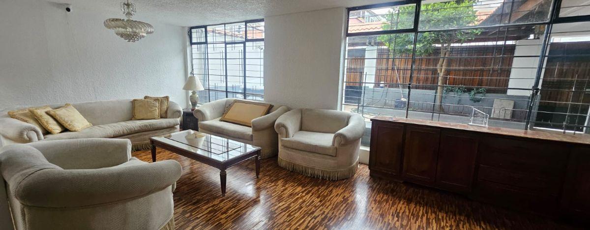 Casa 412 m² 4 Dorm. Sector Hotel Savoy Inn, 3 Cuadras Colegio de América. Ideal Para Remodelar — imagen 8