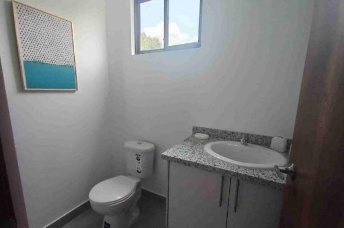 Casa - Los Chillos — imagen 4