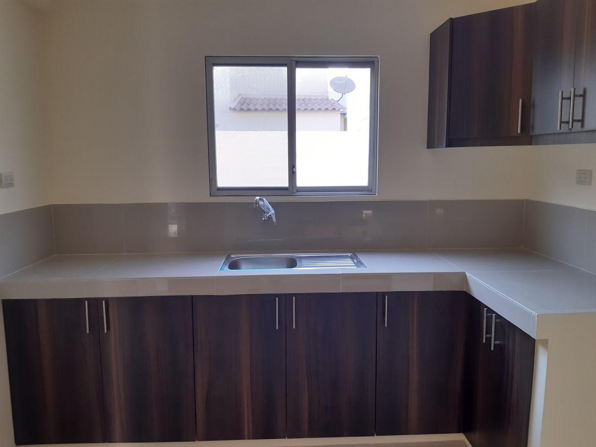 Casa de Estreno en Venta | Urbanización La Gran Vittoria | Vía Salitre | 2 Dorm. | Patio (Wy), Guayas — imagen 8
