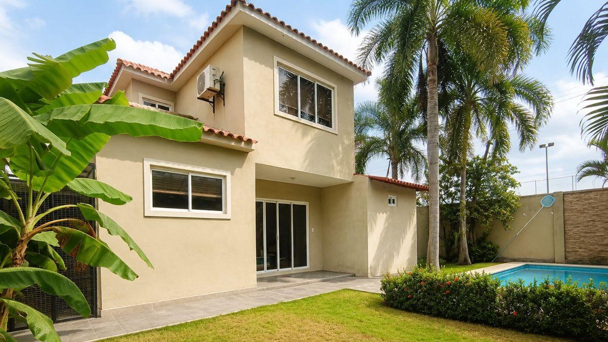 Venta Casa Esquinera Piscina Urb. Portal Al Sol – Vía a La Costa, Guayas — imagen 4