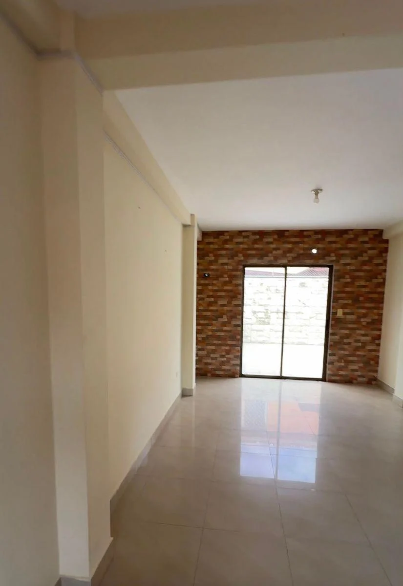 Casa en Venta – Urbanización La Joya/acogedora Casa de 2 Plantas, Muy Bien Conservada, Pintada. Guayas — imagen 9