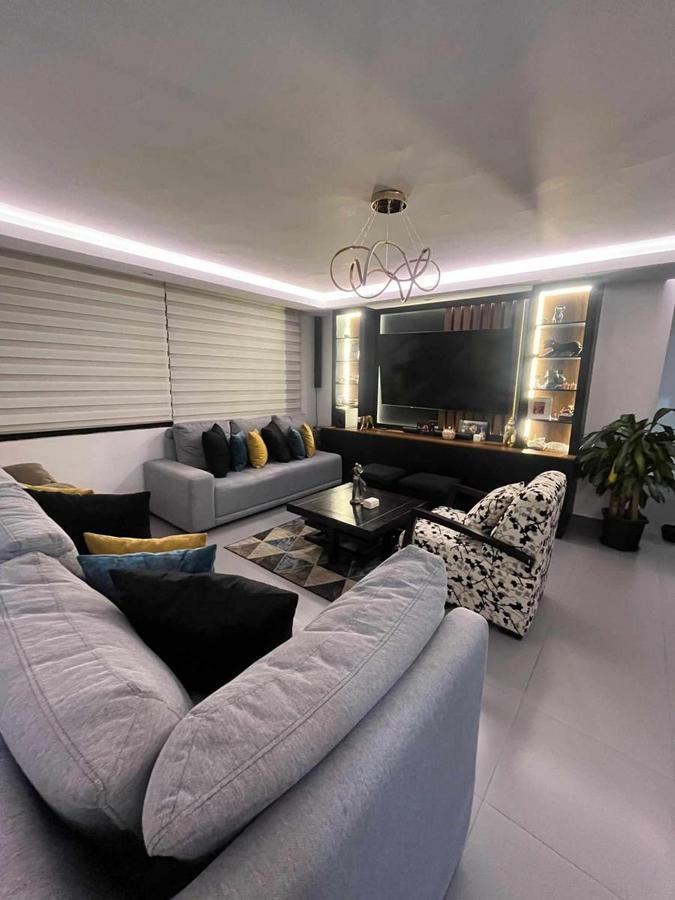 En Venta de Oportunidad Departamento Urbanización El Condado — imagen 6