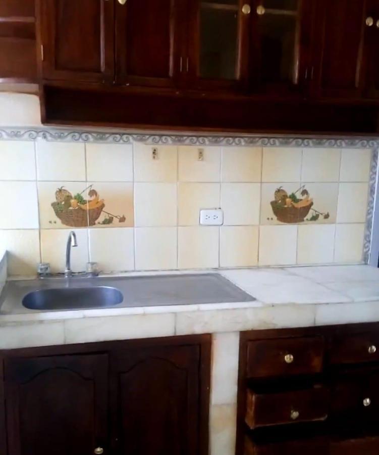 Venta Departamento 2 Dorm. 5to Piso, Ubicado en Carcelen — imagen 3
