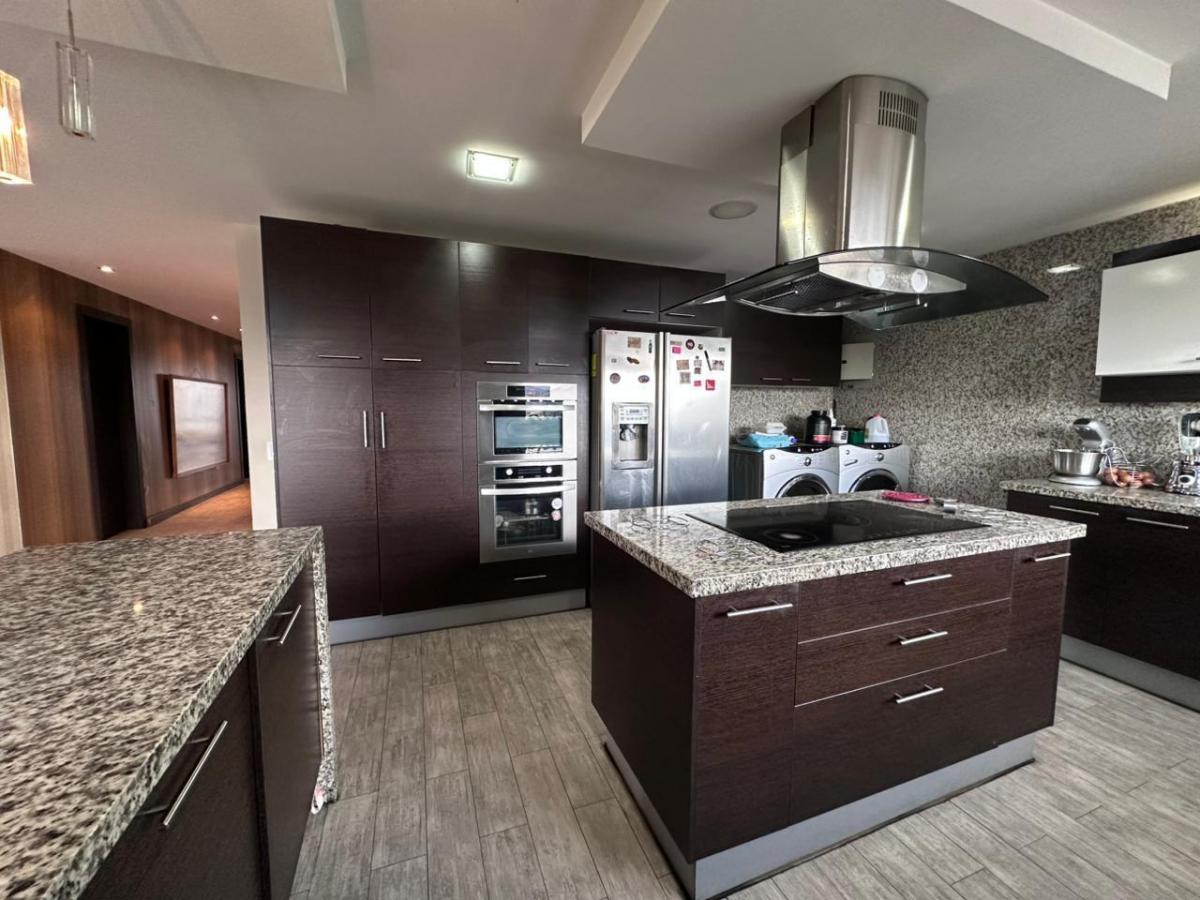Venta Departamento de 3 Habitaciones Cada Uno con Su Baño, Sector Quito Tennis — imagen 5