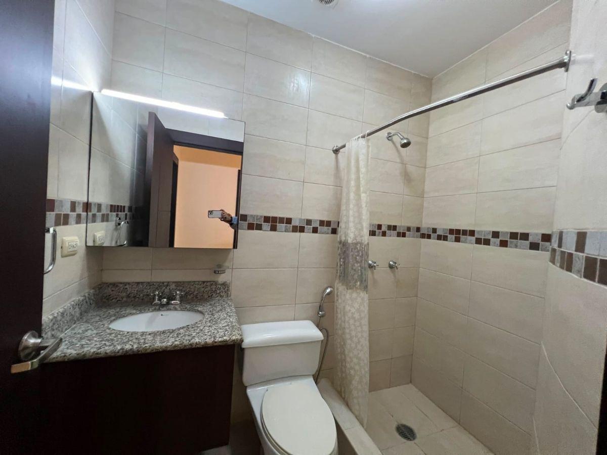 Vendo y Alquilo Departamento Duplex en Ceibos Point. Guayas — imagen 3