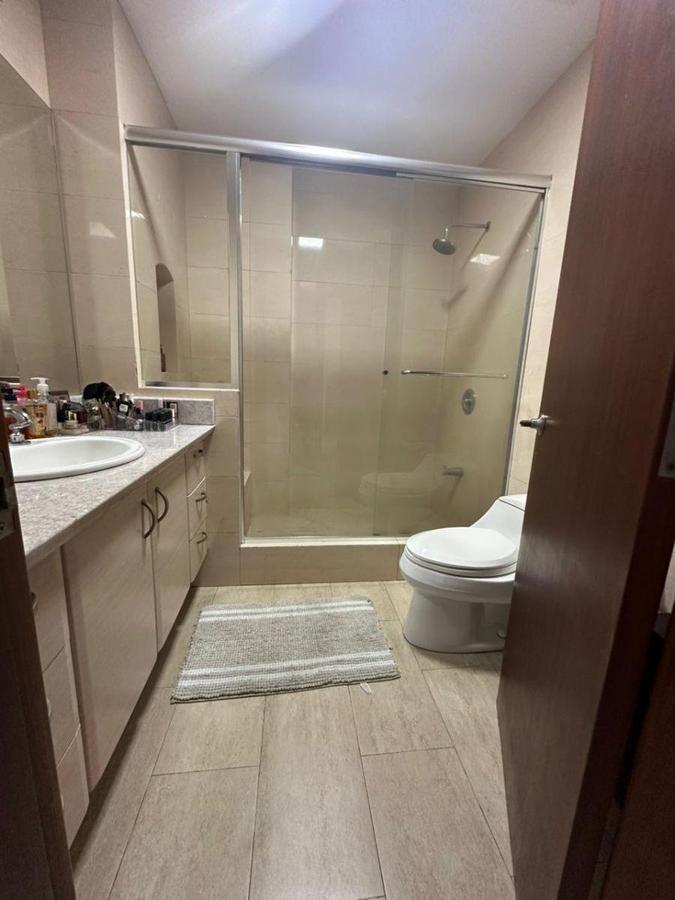 Vendo Departemento en Urb. Guayaquil Tenis Club, River Club, Samborondon. Guayas — imagen 6