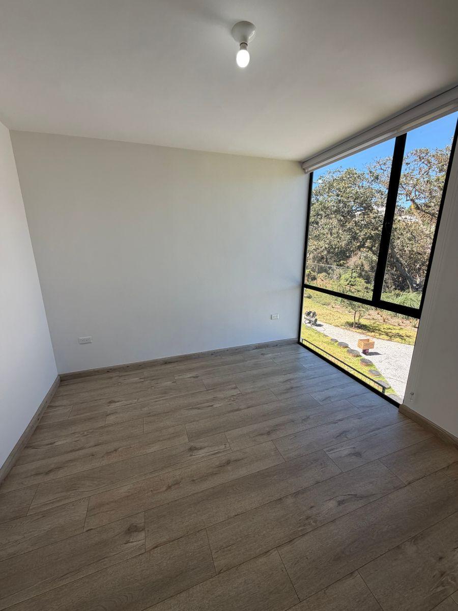 Hermosas Casas Venta por Estrenar Sector Tumbaco — imagen 3