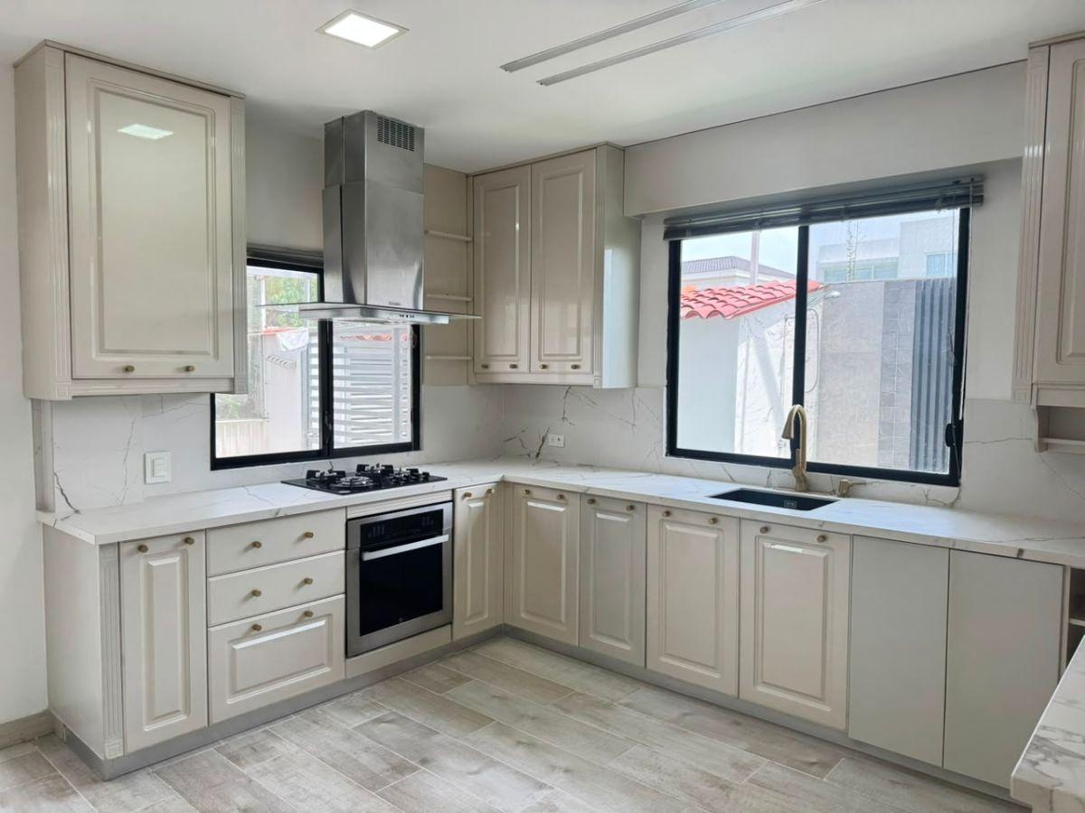 Casa en Renta y Venta en La Urbanizacion Estancias del Rio - Samborondon, Guayas — imagen 7