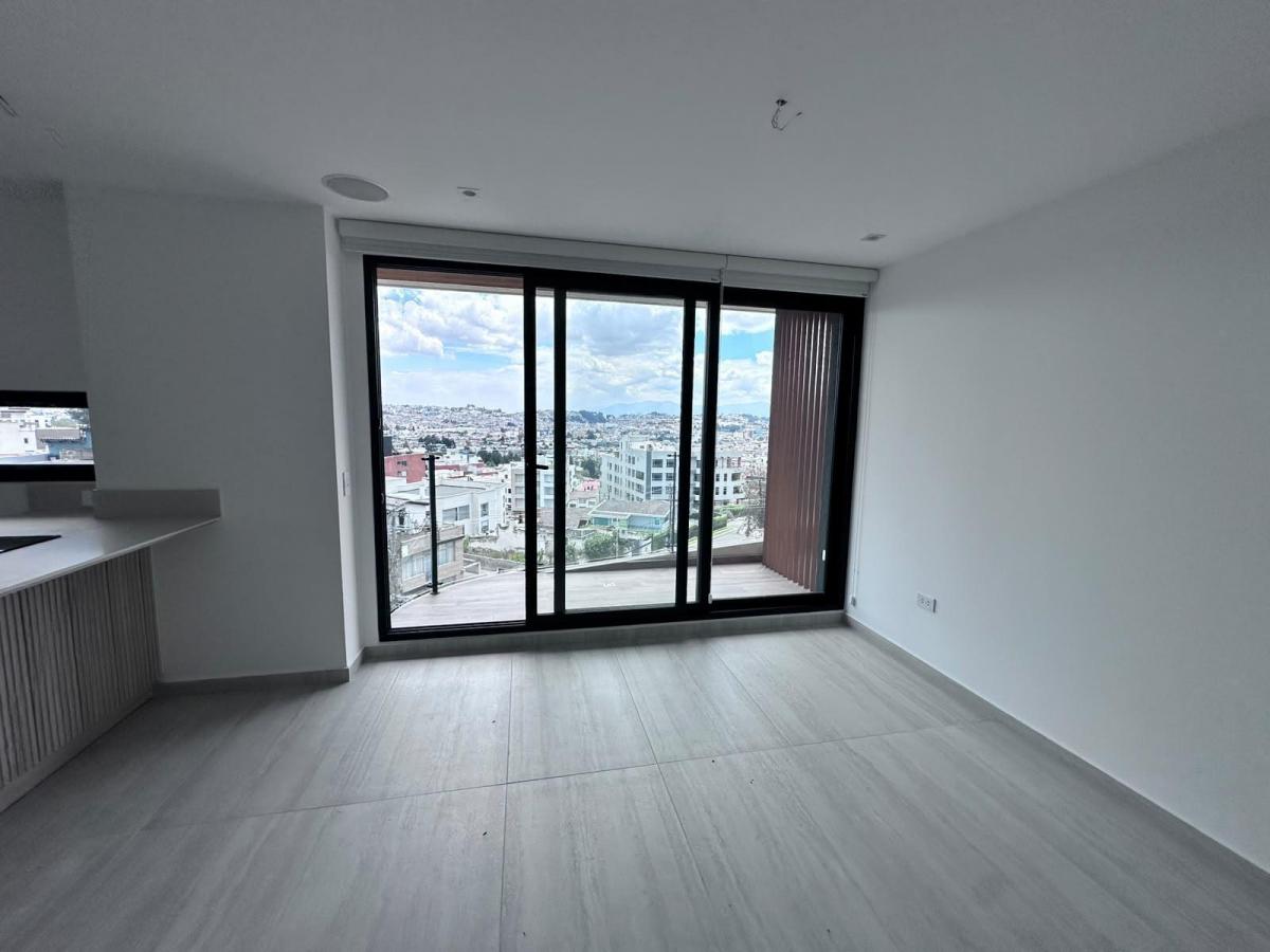 Scc. Venta Departamento 2 Dorm. con Balcón. Quito Tenis — imagen 9