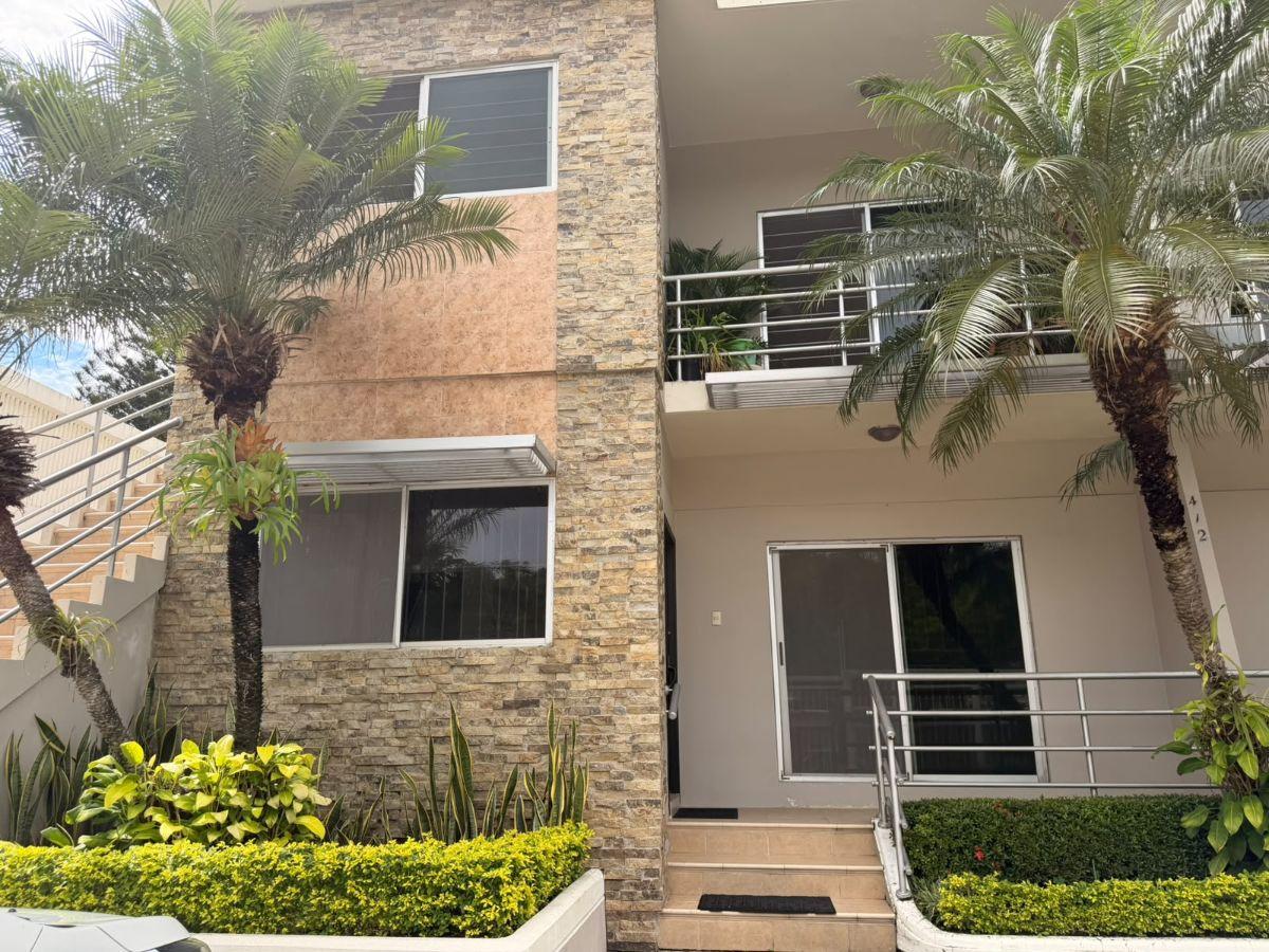Se Vende Departamento Remodelado en Ceibos en Av Principal, Guayas — imagen 10