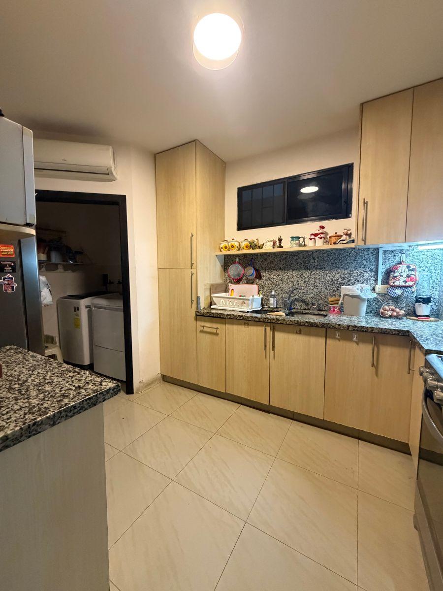 Urb Puerto Azul Departamento Planta Baja en Venta 3 Dorm., Guayas — imagen 5