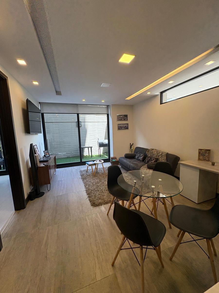 Ira Venta Suite con Patio Sector González Suárez. Provincia de Pichincha — imagen 6