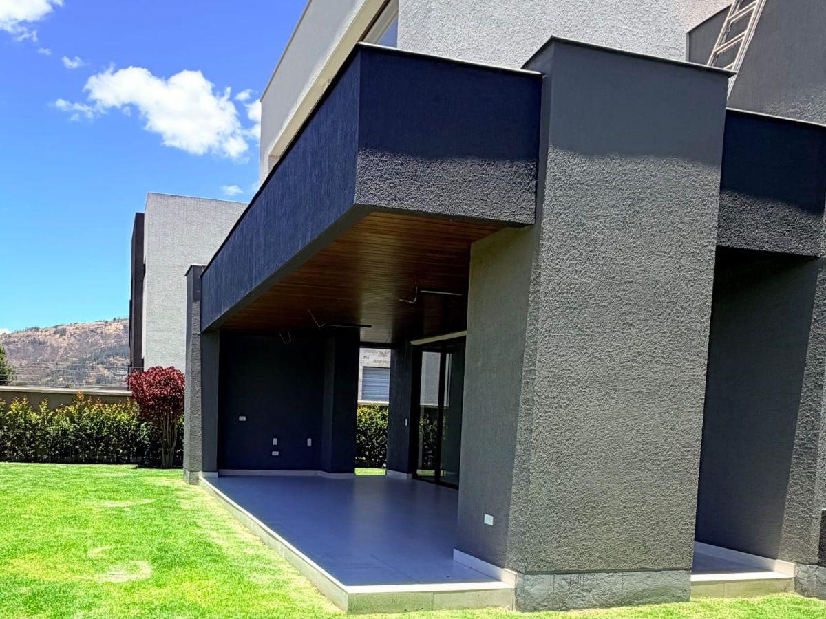 Casa de Lujo en Venta, Cumbayá — imagen 9