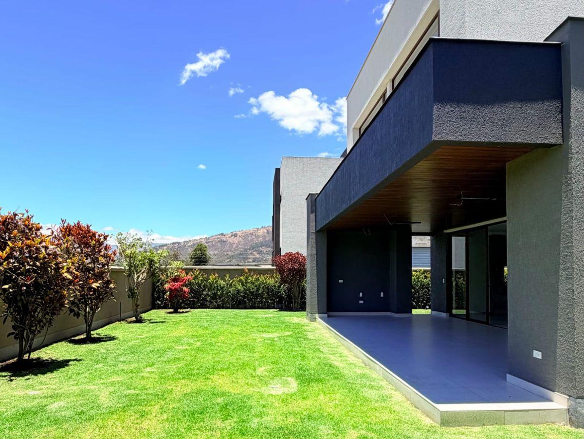Casa de Lujo en Venta, Cumbayá — imagen 8