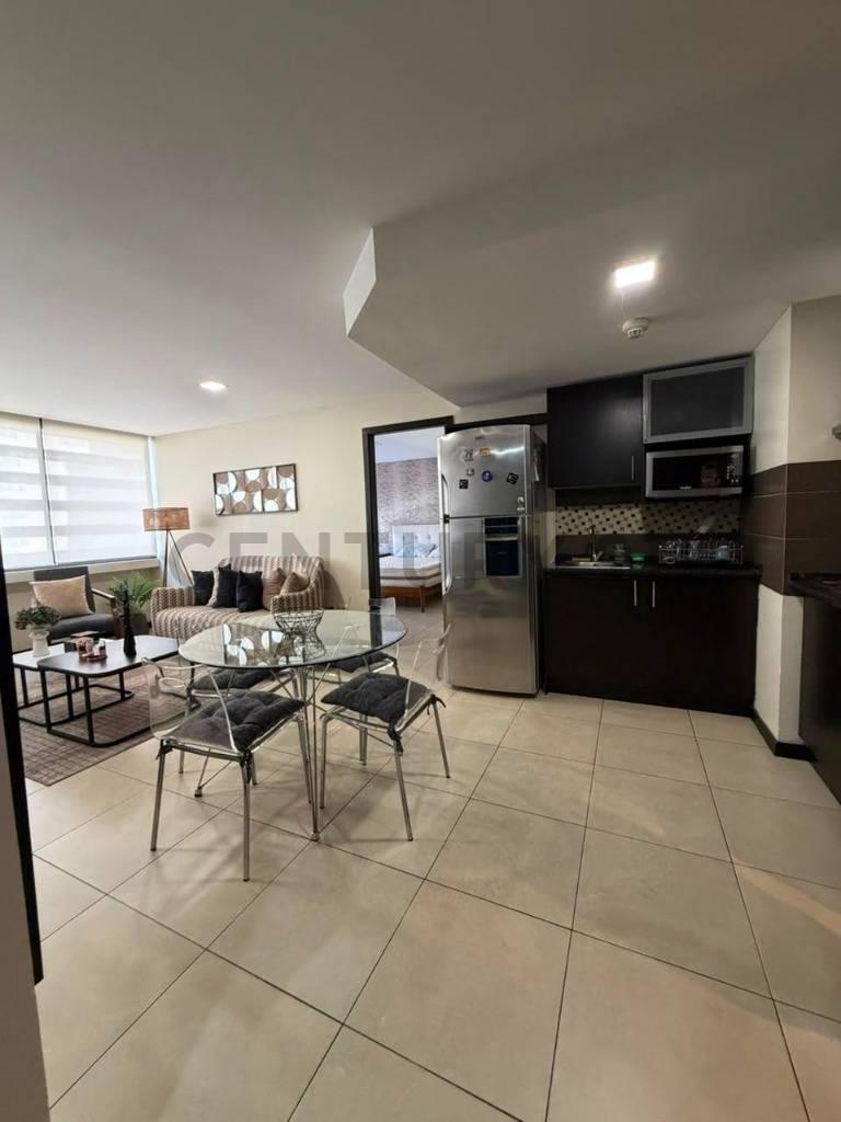 Venta Departamento en Torre Bellini, 2 Hab + Garaje y Vista Panorámica D. Lac, Guayas — imagen 10