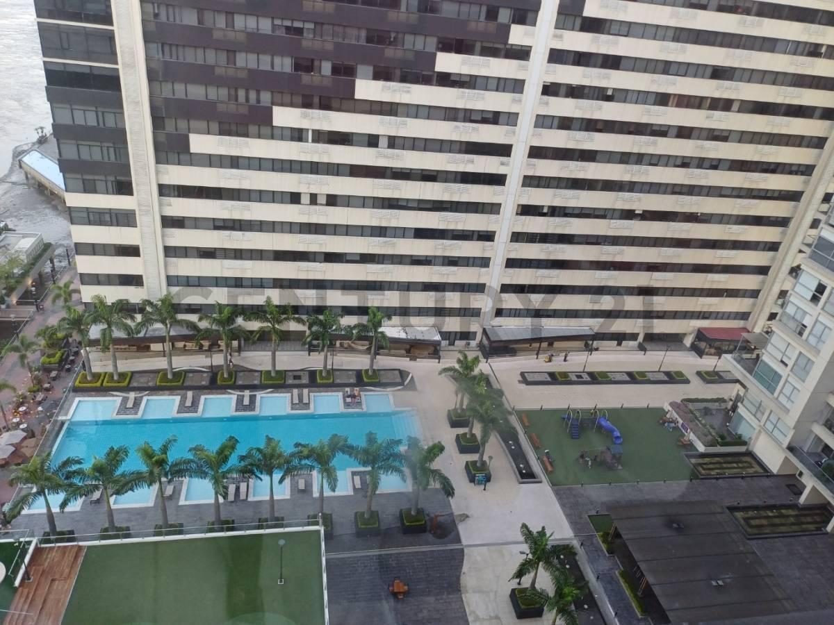 Venta Departamento en Torre Bellini, 2 Hab + Garaje y Vista Panorámica D. Lac, Guayas — imagen 4