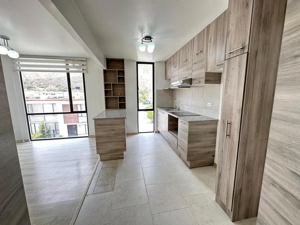Departamento en Pomasqui — imagen 6