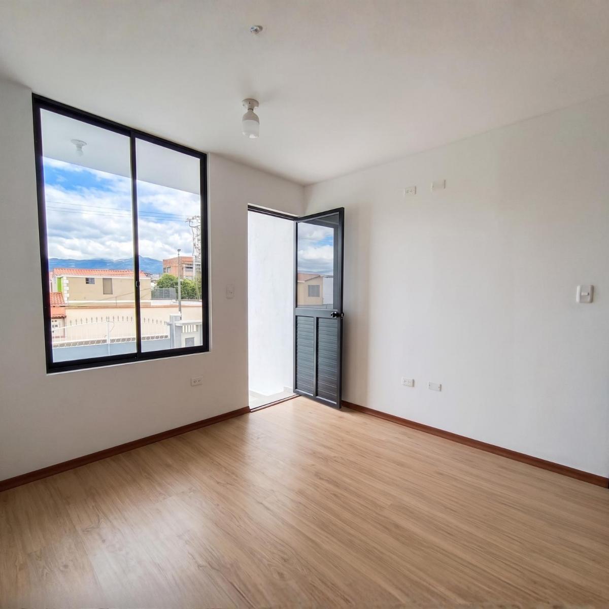 Casa en Venta. 4 Habitaciones. 3 Pisos con Suite - Jacuzzi. por Estrenar — imagen 3