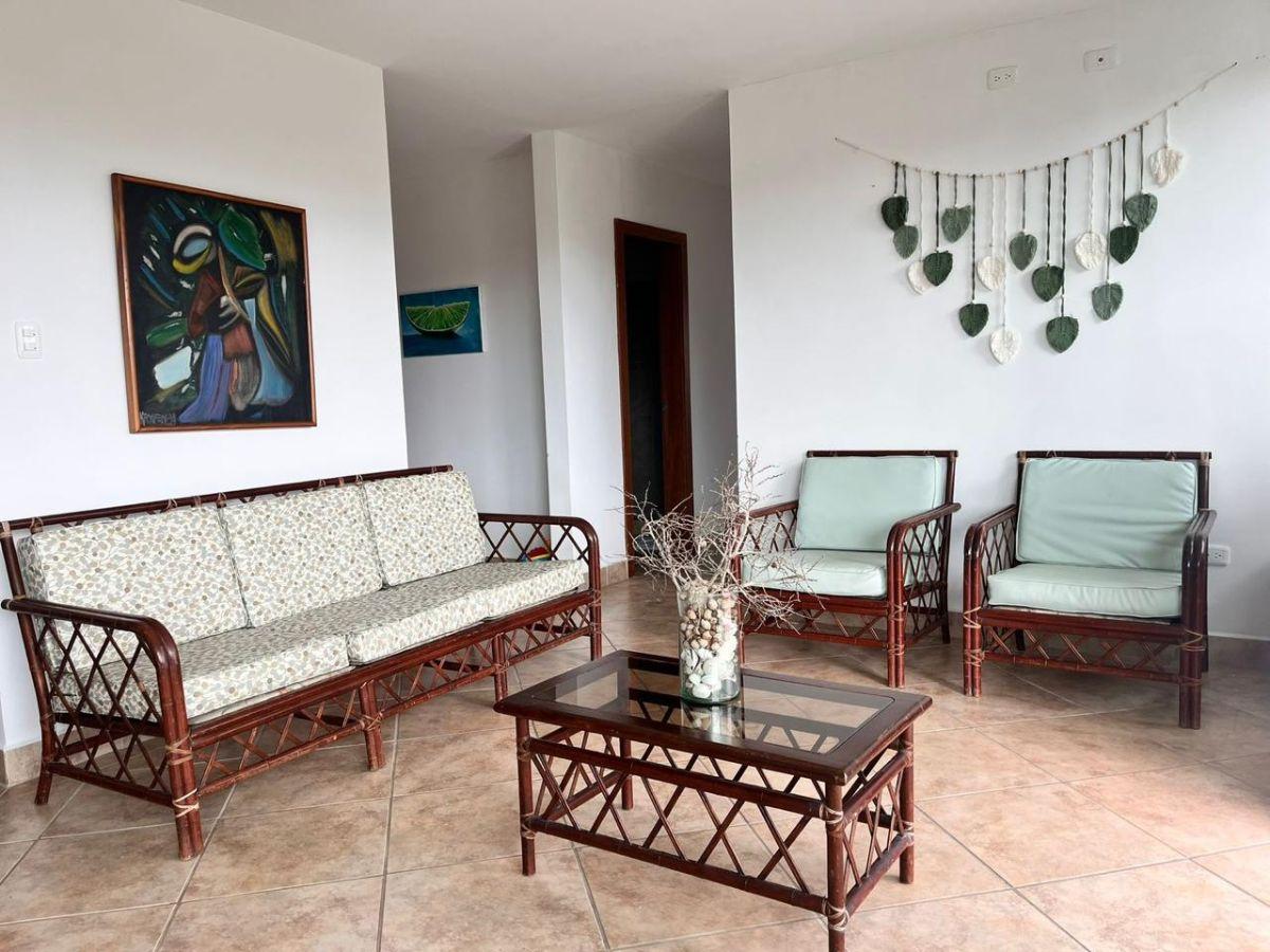 Hermoso Departamento de Venta en Tonsupa — imagen 8