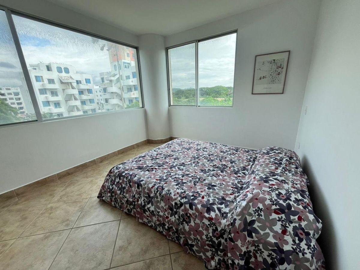 Hermoso Departamento de Venta en Tonsupa — imagen 6