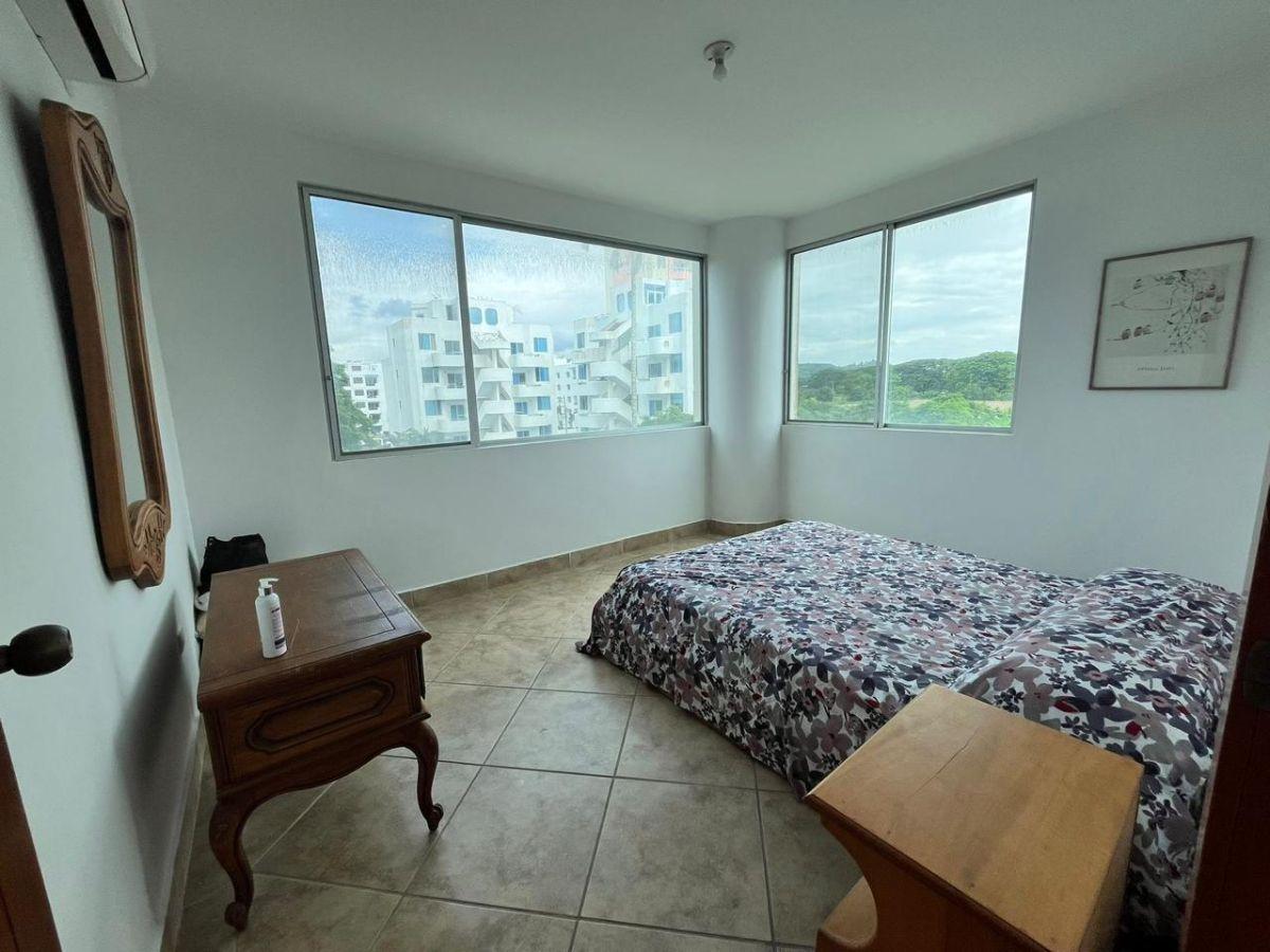 Hermoso Departamento de Venta en Tonsupa — imagen 5