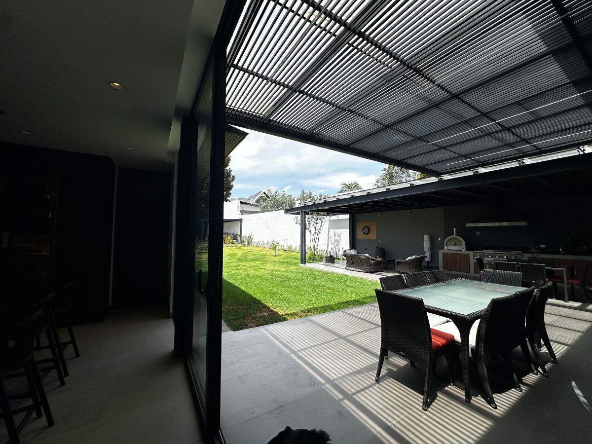 Se Vende Casa Moderna Dentro de Urbanización — imagen 6