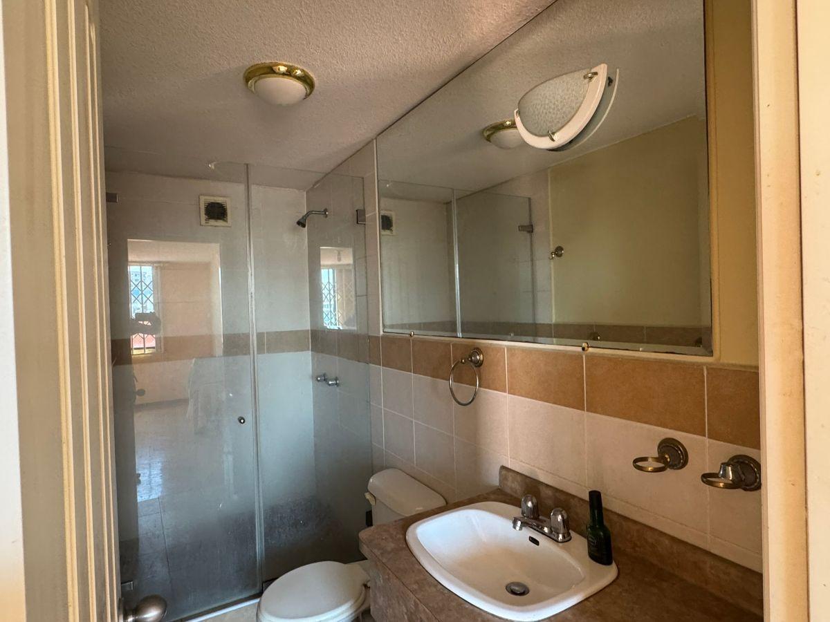 Venta Departamento de 100 m² con 3 Dorm. en San Isidro de El Inca — imagen 4