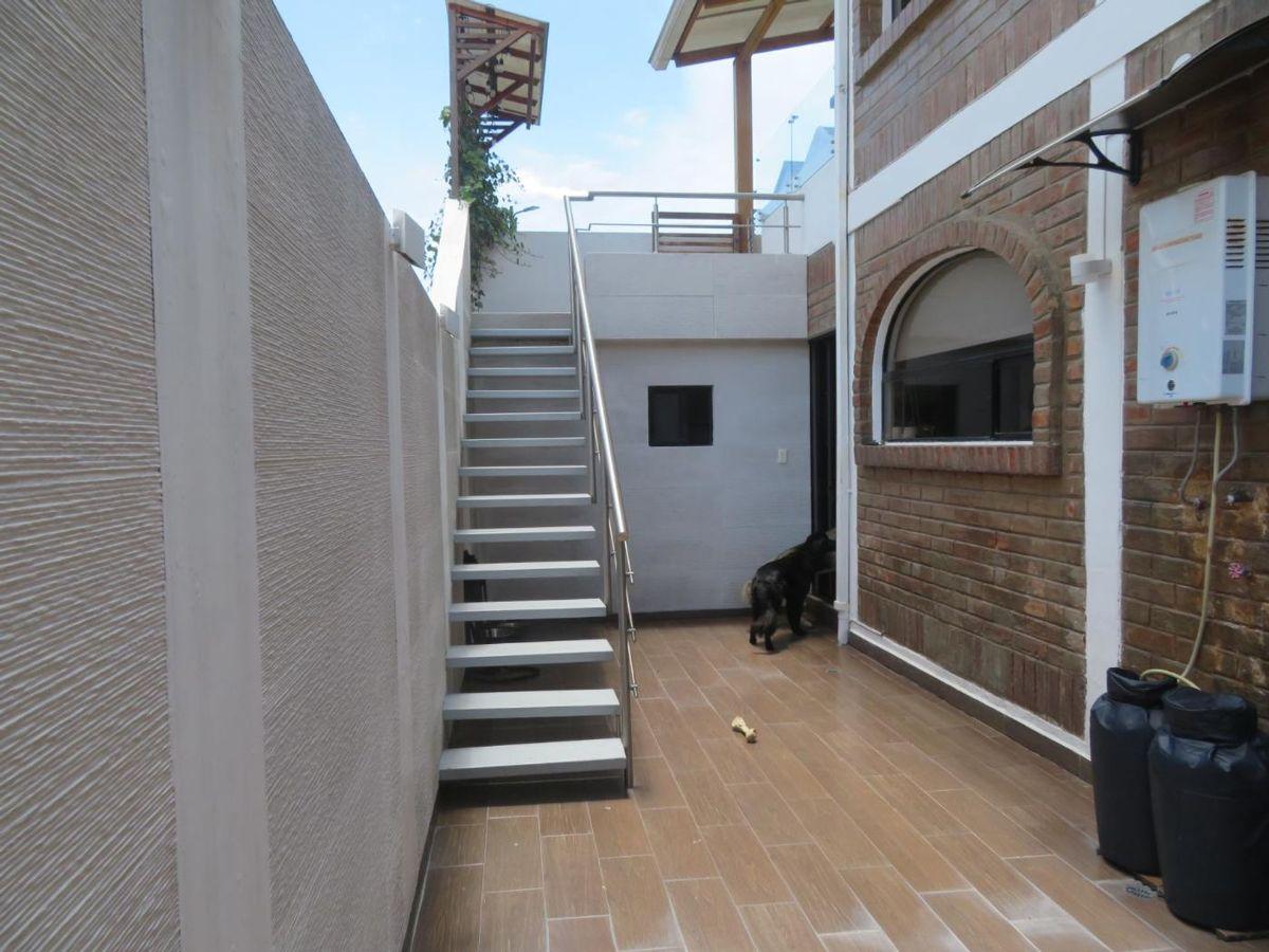 Casa de 3 Dorm./ La Armenia — imagen 6