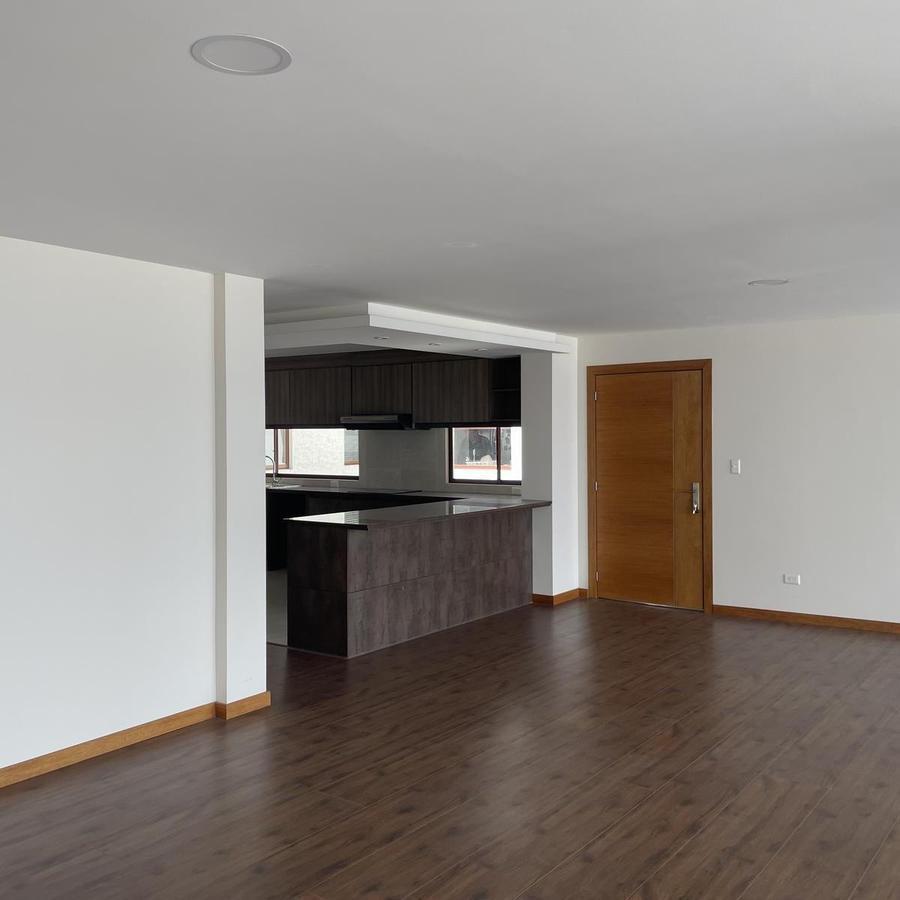 Venta Amplio Departamento de 163 m² de 3 Dorm. en Nayón — imagen 5