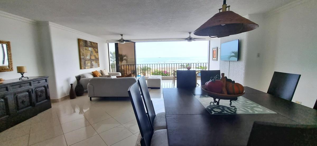 Vendo Hermoso Departamento Exclusivo Al Pie del Mar en Chipipe — imagen 7