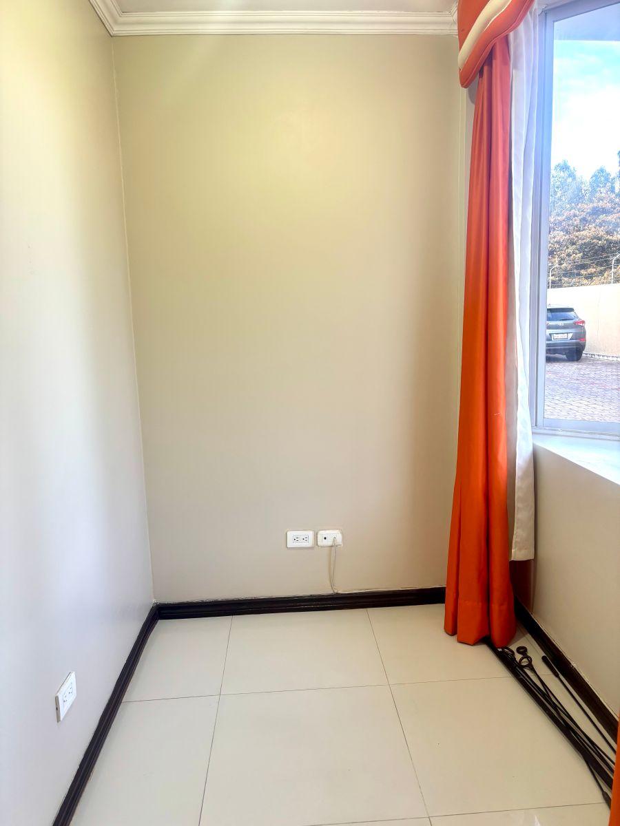 Vendo Casa en Conjunto Urb. San José del Valle — imagen 9