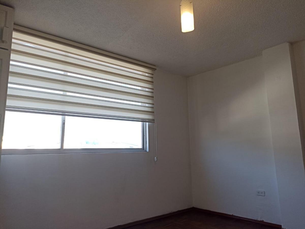 La Prensa - Vendo Amplio Departamento 3 Dorm. 104 m² Tercer Piso 1 Parqueadero y Bodega — imagen 10