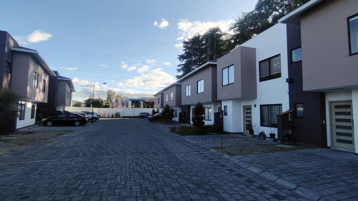 Casa - Los Chillos — imagen 10