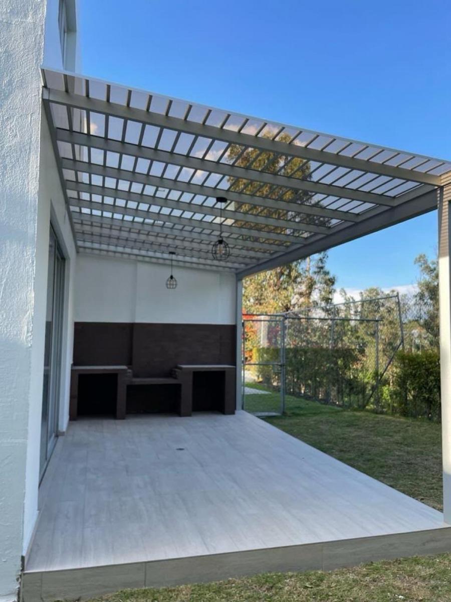 Casa - Tumbaco Sector La Cerámica Amplio Terreno de 491 m, 267 m de Construcción — imagen 6