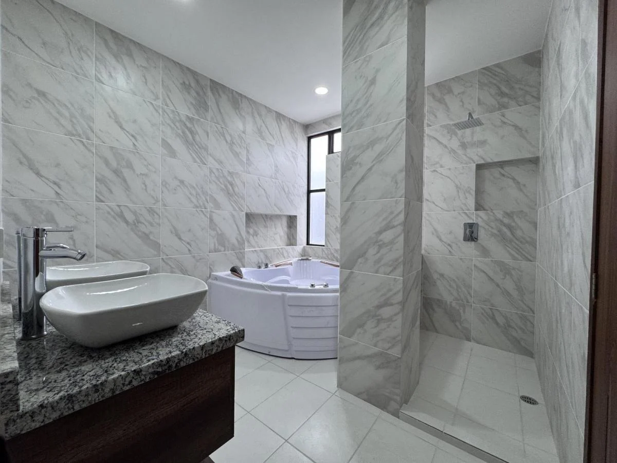Casa por Estrenar en Cumbayá — imagen 8